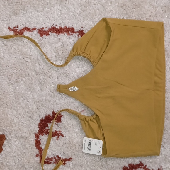 NWT- Free People Movement- 4 Way Halter Crop Top- Large- Color Alchemy - Picture 3 of 6